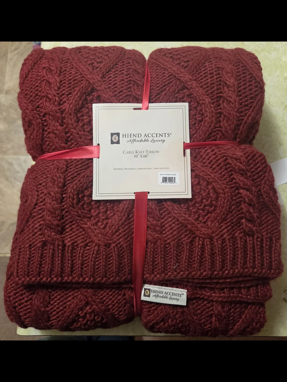 Hiend Accenta Red Cable Knit Throw Blanket 50x60